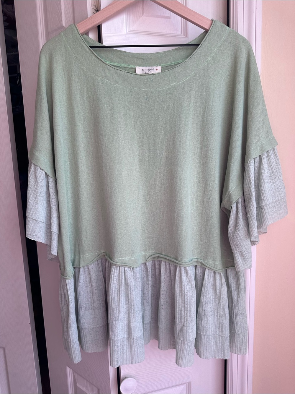 Umgee Light Sage Green Tiered Ruffle Tunic Top - Picture 1 of 16